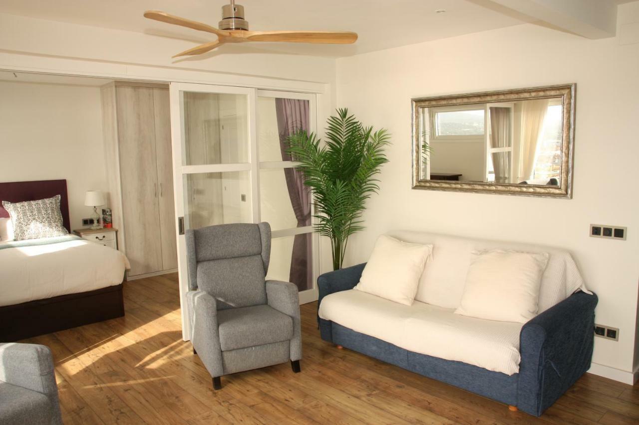 Seafront Apartment In パラモス エクステリア 写真